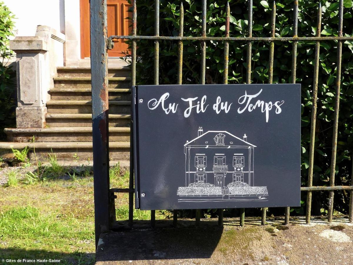 Au Fil Du Temps Bed & Breakfast Fougerolles-Saint-Valbert Exterior photo